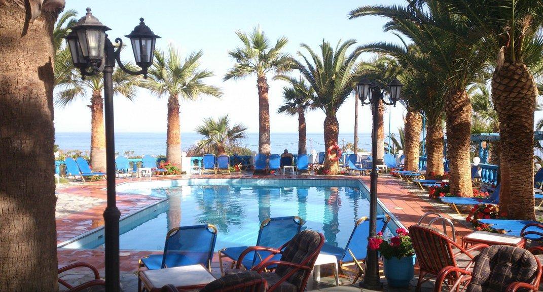 Palm Bay Hotel Sissi Esterno foto
